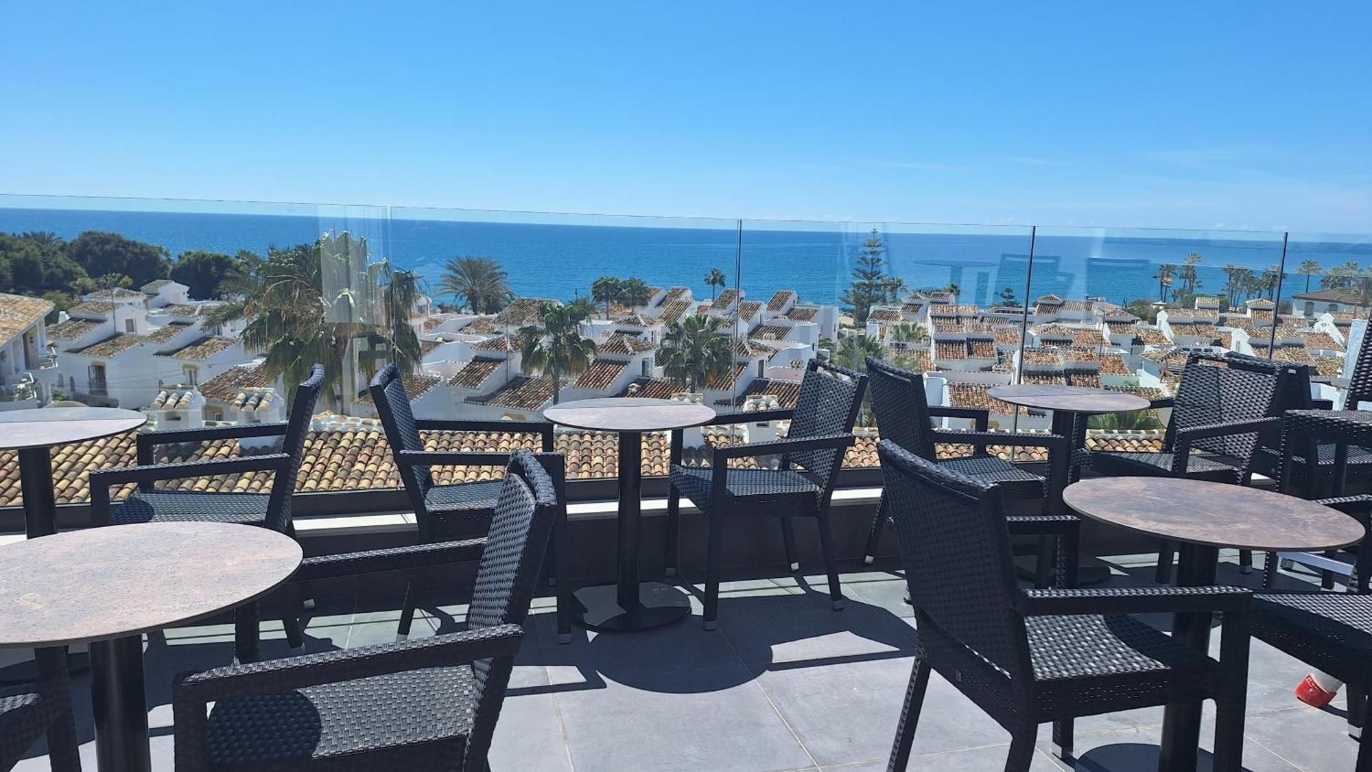 The Orange House Boutique Hotel And Upstairs Rooftop Bar Center Of La Cala De Mijas 100M From The Beach Exterior foto