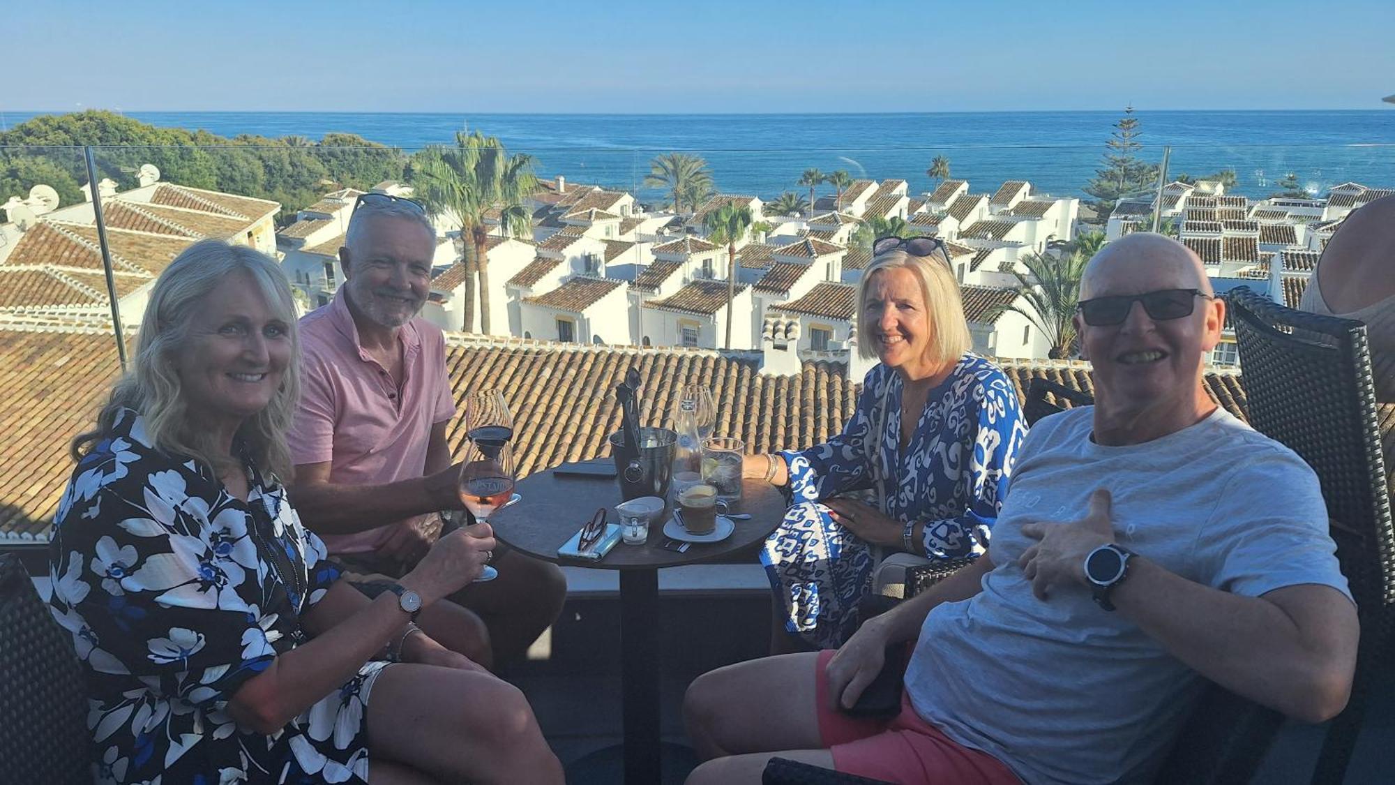 The Orange House Boutique Hotel And Upstairs Rooftop Bar Center Of La Cala De Mijas 100M From The Beach Exterior foto