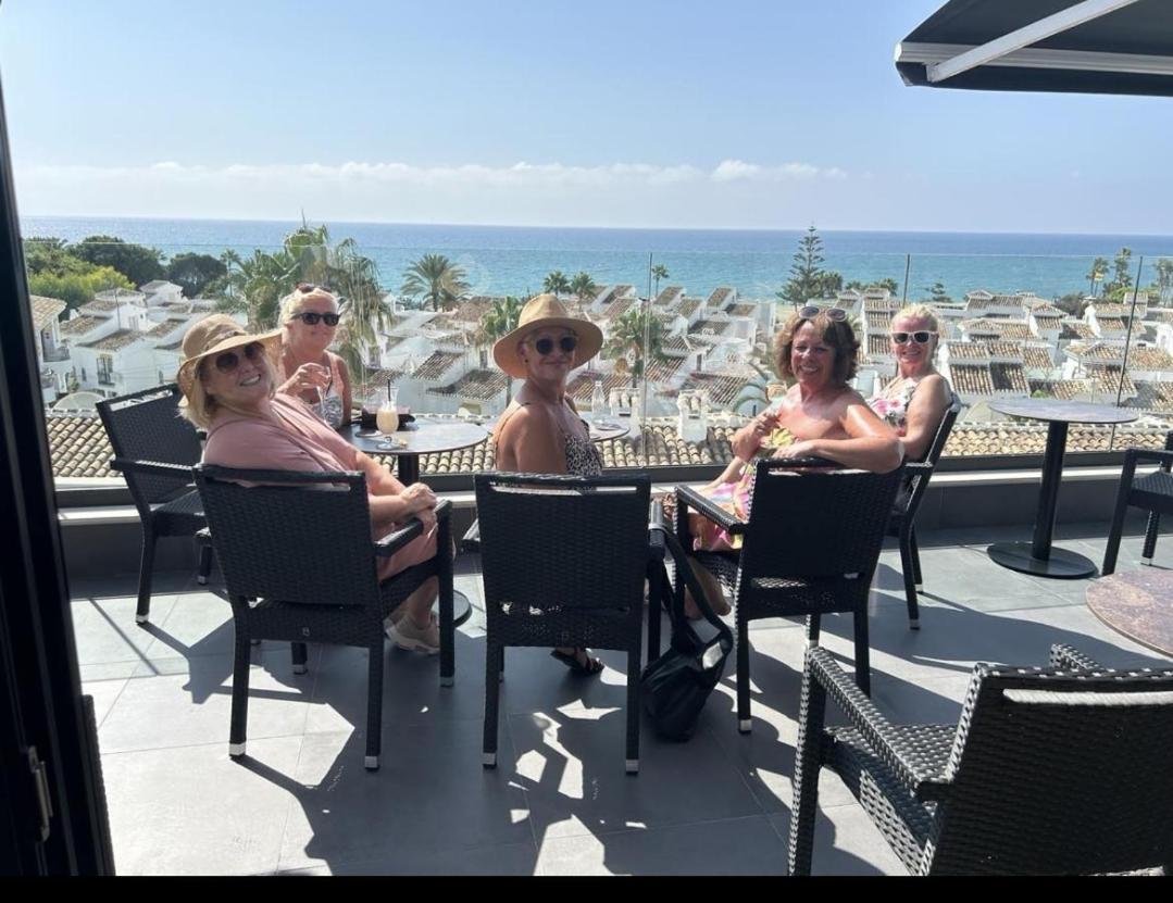 The Orange House Boutique Hotel And Upstairs Rooftop Bar Center Of La Cala De Mijas 100M From The Beach Exterior foto